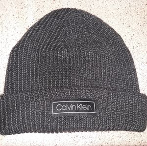 NWOT Calvin Klein Skullcap